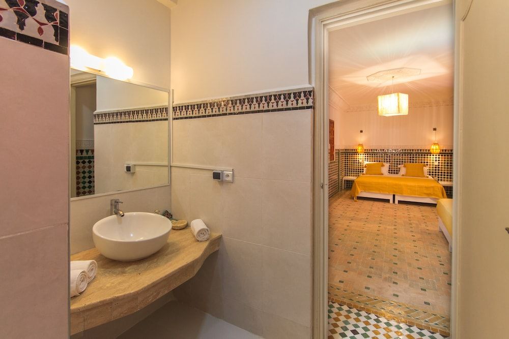 Riad Le Marocain Standard Quadruple Room 2