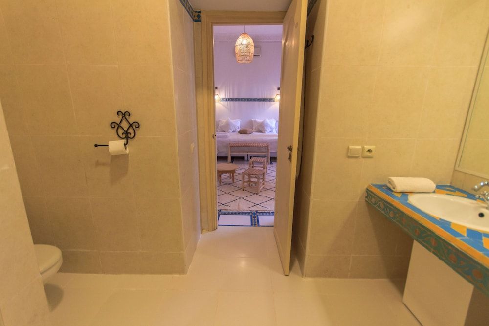Riad Le Marocain Standard Triple Room 4