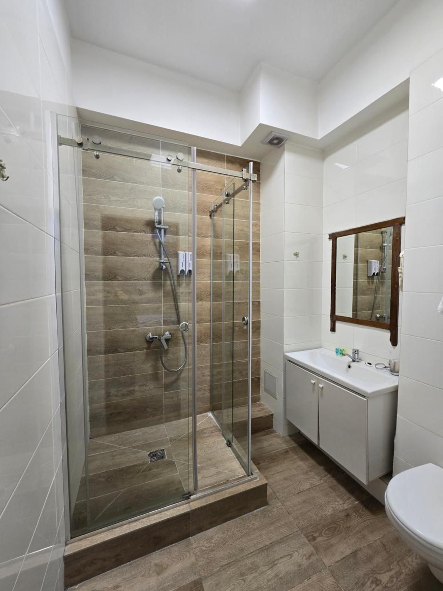 undefined Saraishyq Hotel 6