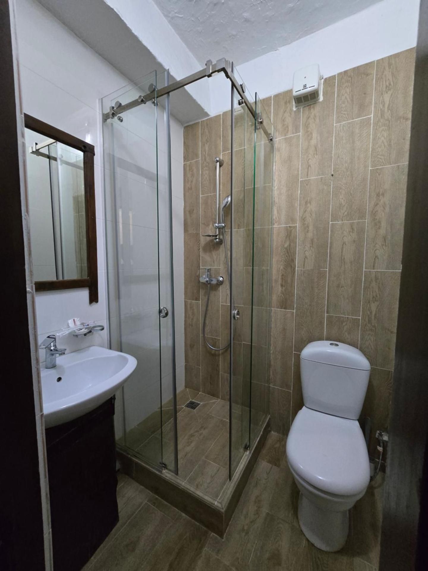 undefined Saraishyq Hotel 10