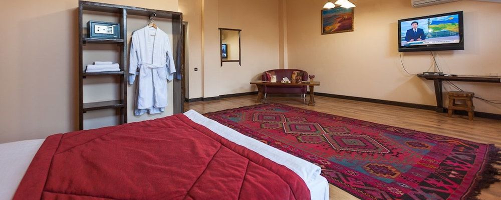 undefined Saraishyq Hotel 5
