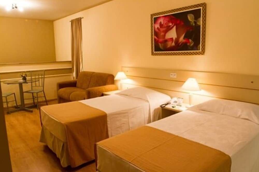 undefined Harbor Self Buriti Suites Hotel 6