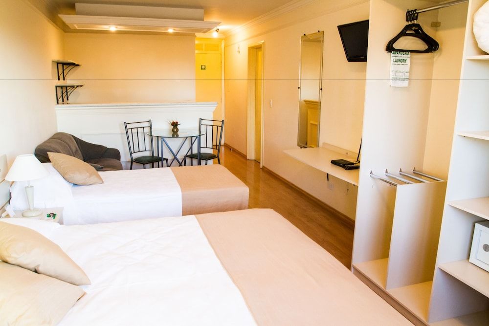 Deluxe Triple Room, City View