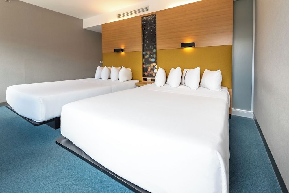 undefined Aloft Bogota Airport 3