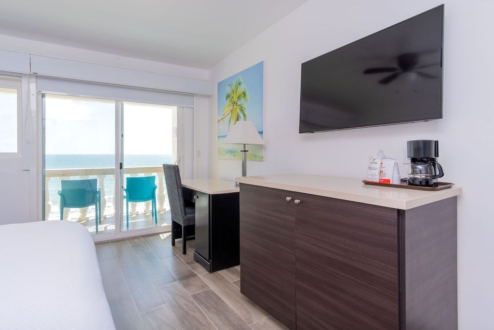 Playa Bonita Comfort Room, Ocean View 3