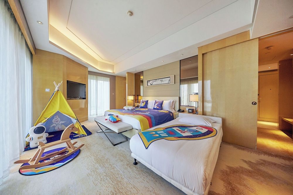 Hilton Dalian