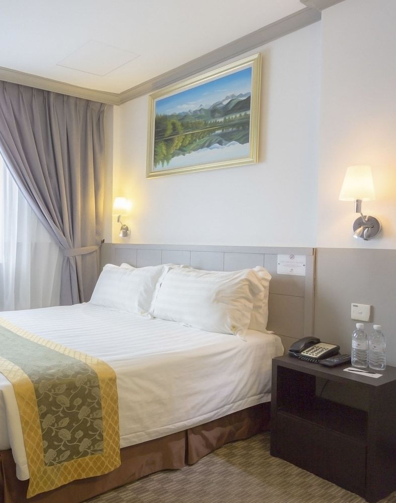 Hallmark Hotel Leisure