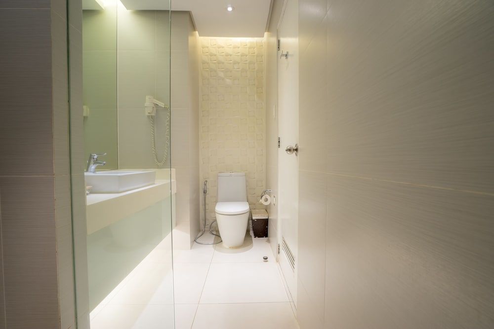 The Bayleaf Intramuros Hotel Superior Twin Room (No Window) 2