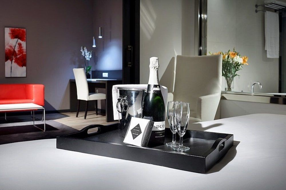 Hotel Eurostars Arenas de Pinto Suite 4