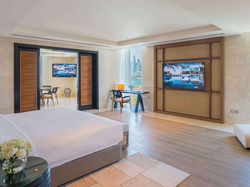 Rixos The Palm Hotel & Suites Suite, 2 Double Beds, Sea View (Panoramic)