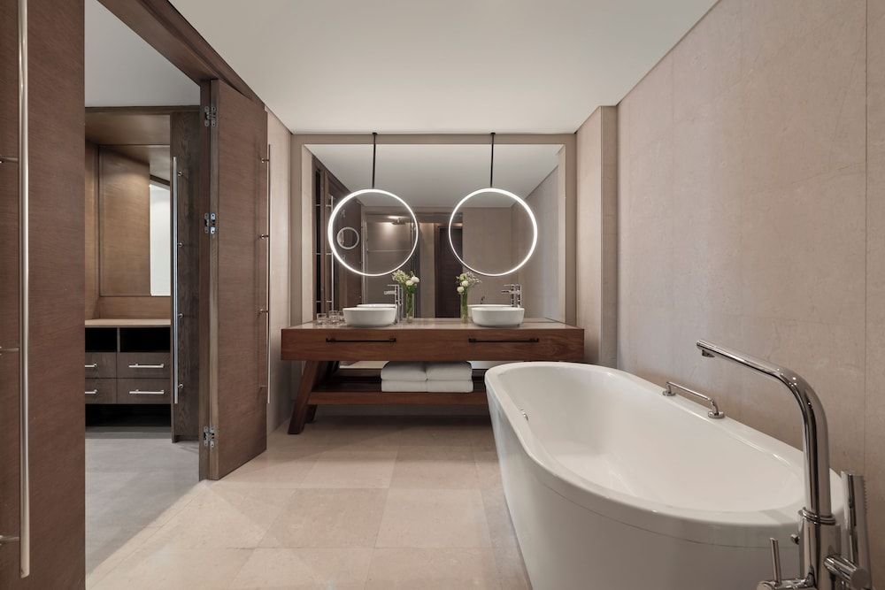 undefined Rixos The Palm Hotel & Suites 6