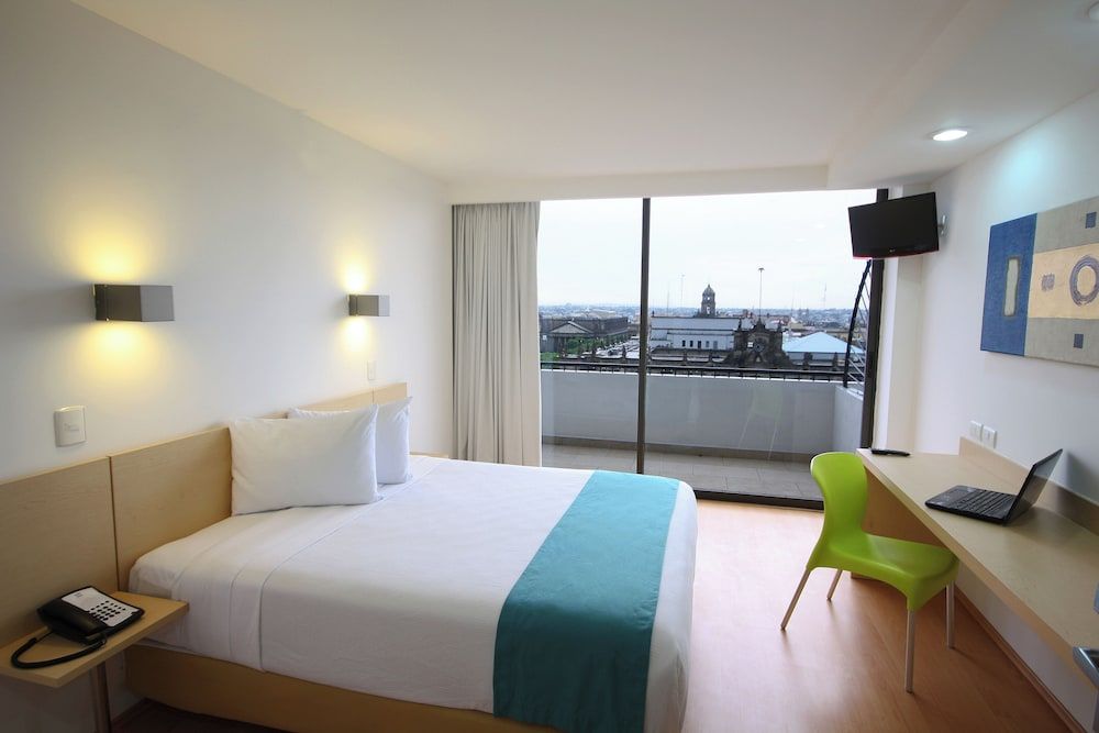 Superior Room, 1 Queen Bed, Terrace