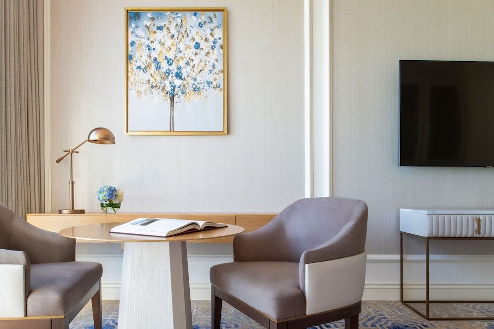 The St. Regis Doha Superior room, 1 King Bed 7