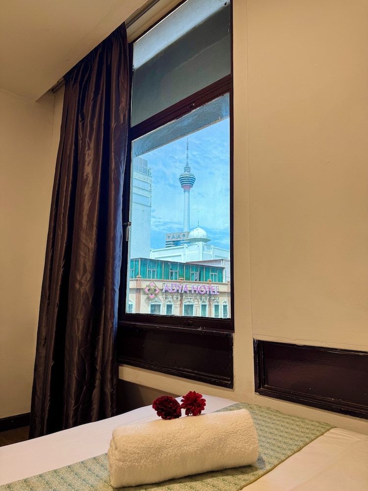 Family Quadruple Room, 2 Queen Beds, City View