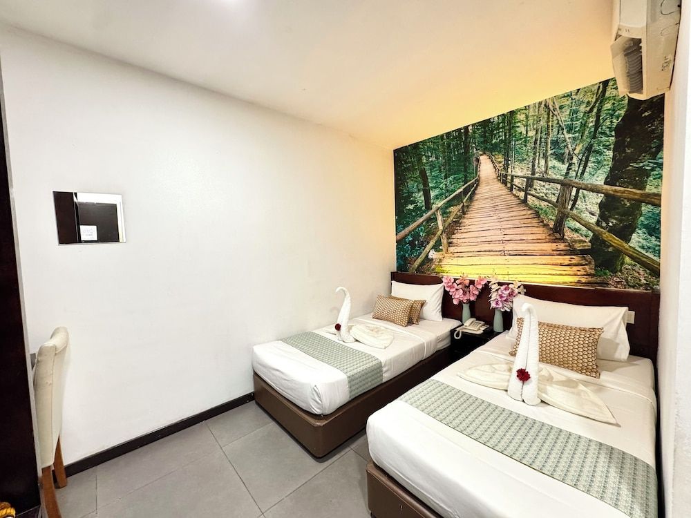 Swiss Hotel Kuala Lumpur Standard Twin Room 2