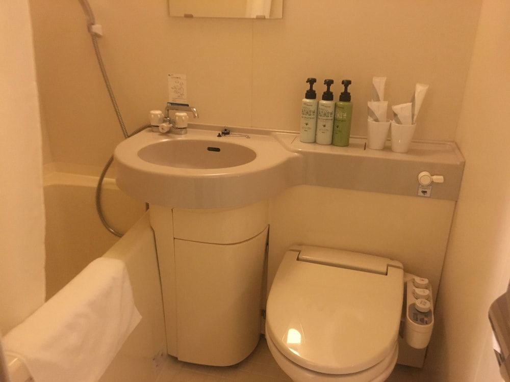 Chisun Inn Keikyu Kamata Standard Double Room, Non Smoking 5