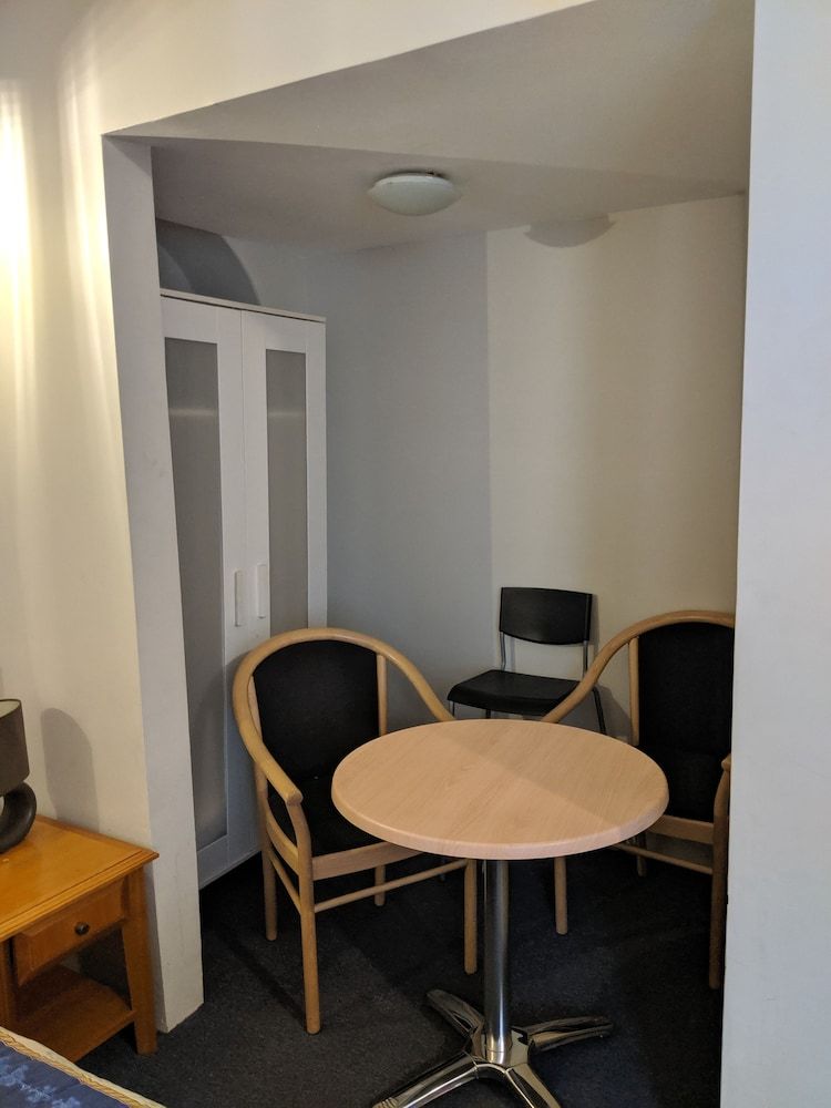 Alpine Heritage Motel Budget Twin 5