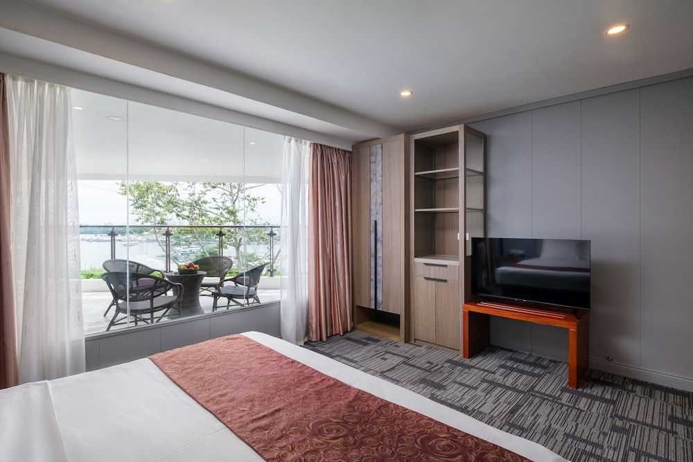 Sunlight Guest Hotel Penthouse, 2 Bedrooms 9