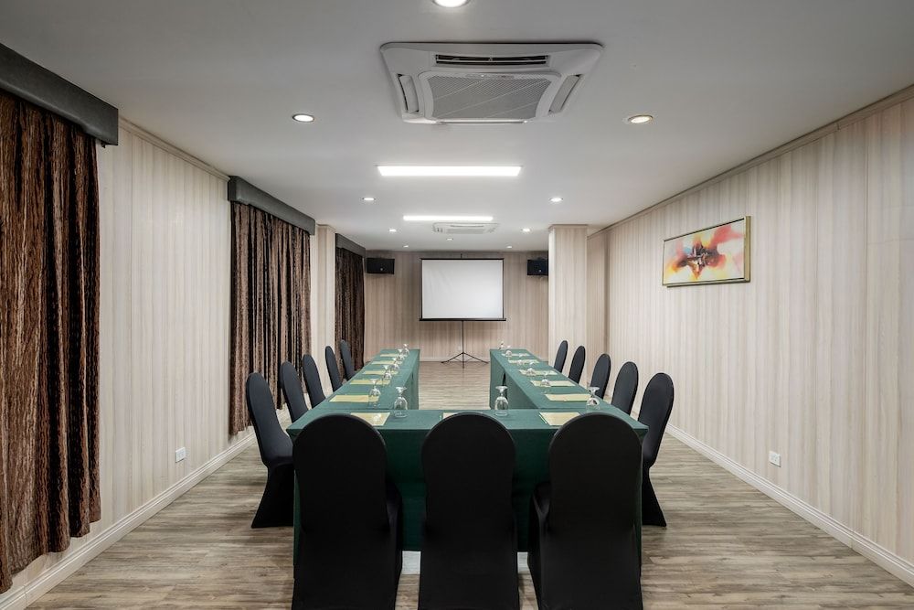 undefined Sunlight Guest Hotel 7