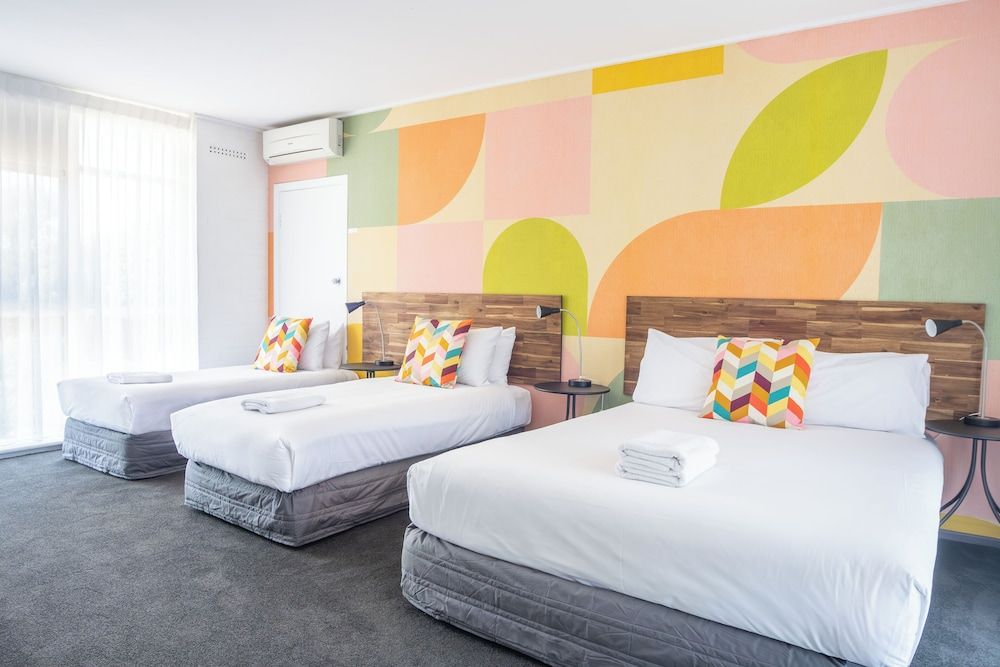 Lyndoch Motel Family Room