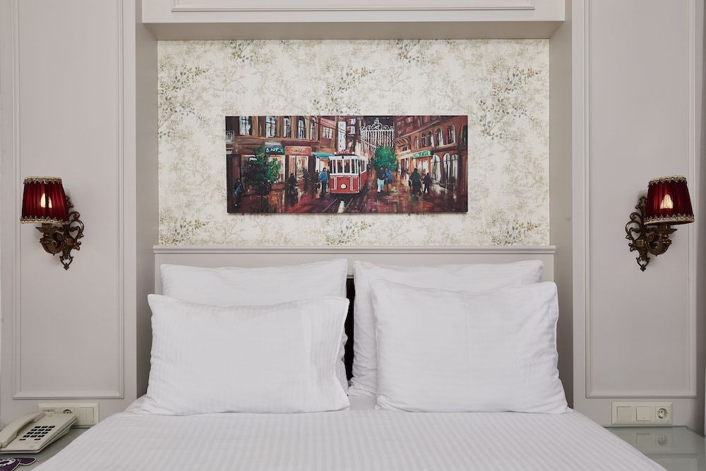 undefined Albinas Hotel Old City 8