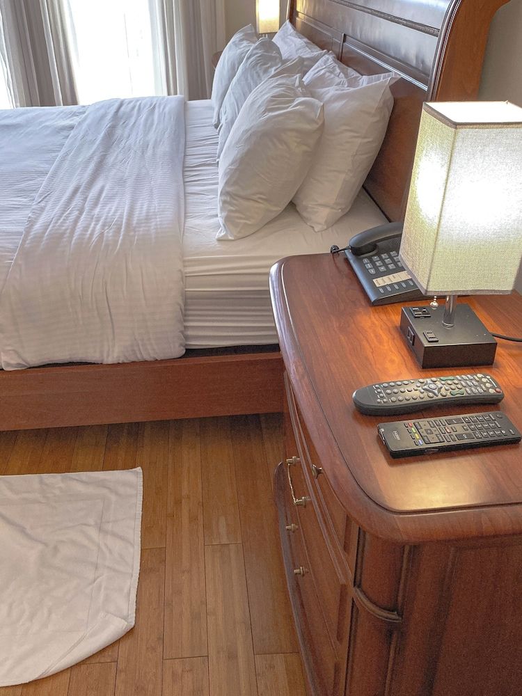 Hotel Valle del Rio, SA Basic Room, 1 King Bed, River View 2