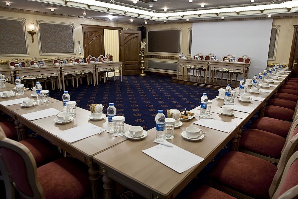 undefined Ottomans Life Hotel S Class 10