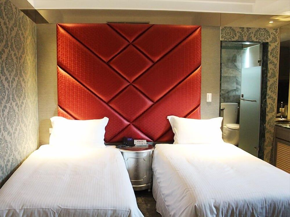 White House Beach Hotspring Resort Standard Room, 2 Twin Beds, Mountain View 3