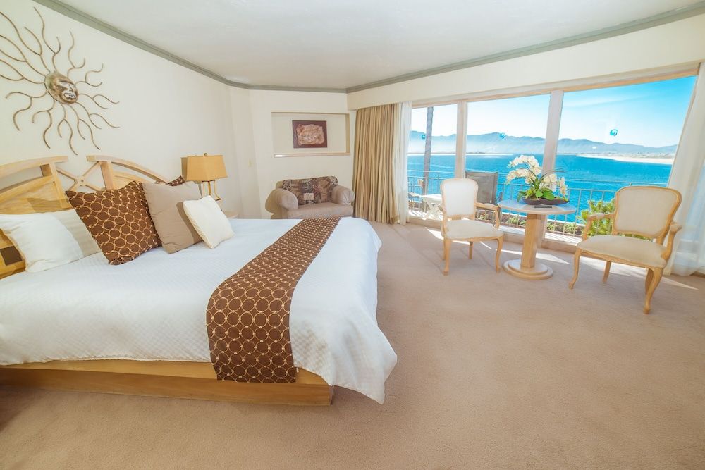 Estero Beach Hotel & Resort Presidential Suite (Uxmal)