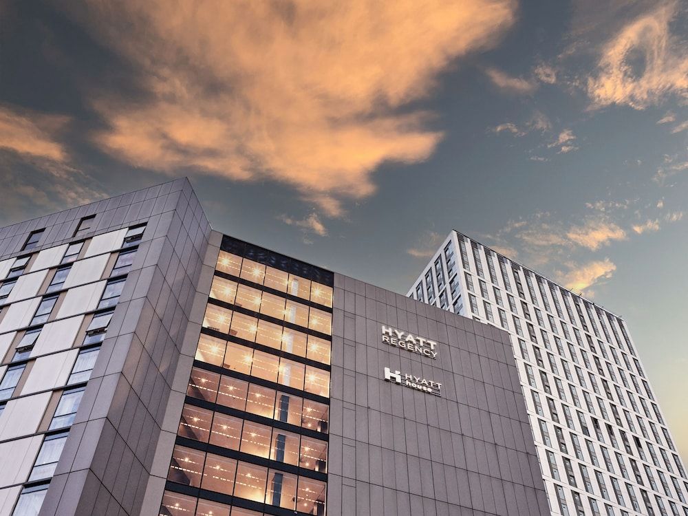 undefined Hyatt Regency London Stratford