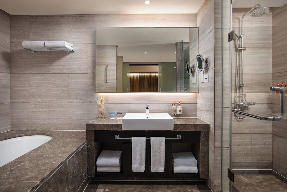 undefined Crowne Plaza Shanghai Xiayang Lake by IHG 3