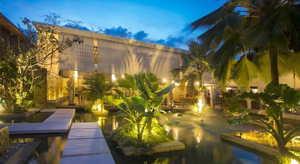 undefined Dhevatara Beach Hotel 8