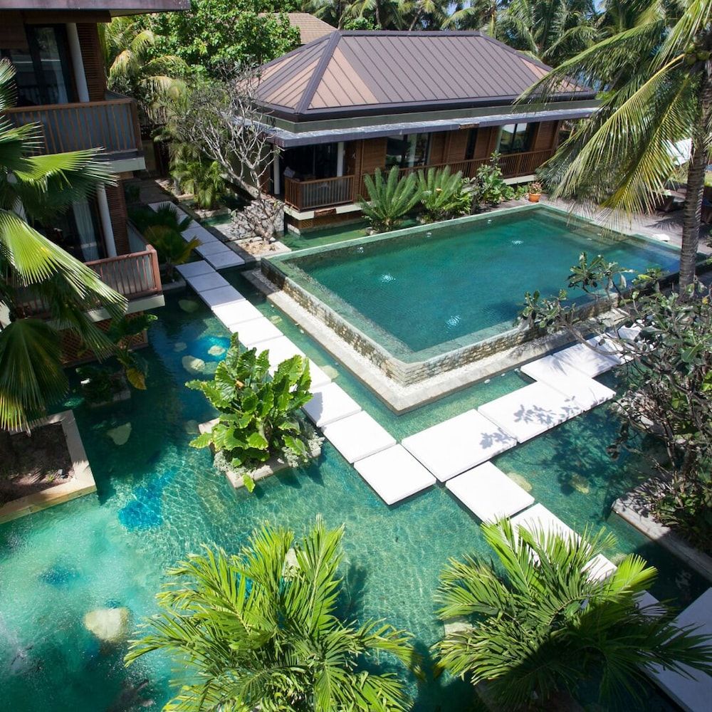 undefined Dhevatara Beach Hotel 9