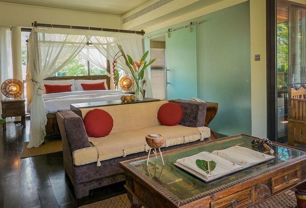 undefined Dhevatara Beach Hotel 4