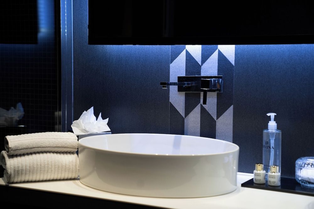 Divina Luxury Hotel Superior Double Room 5