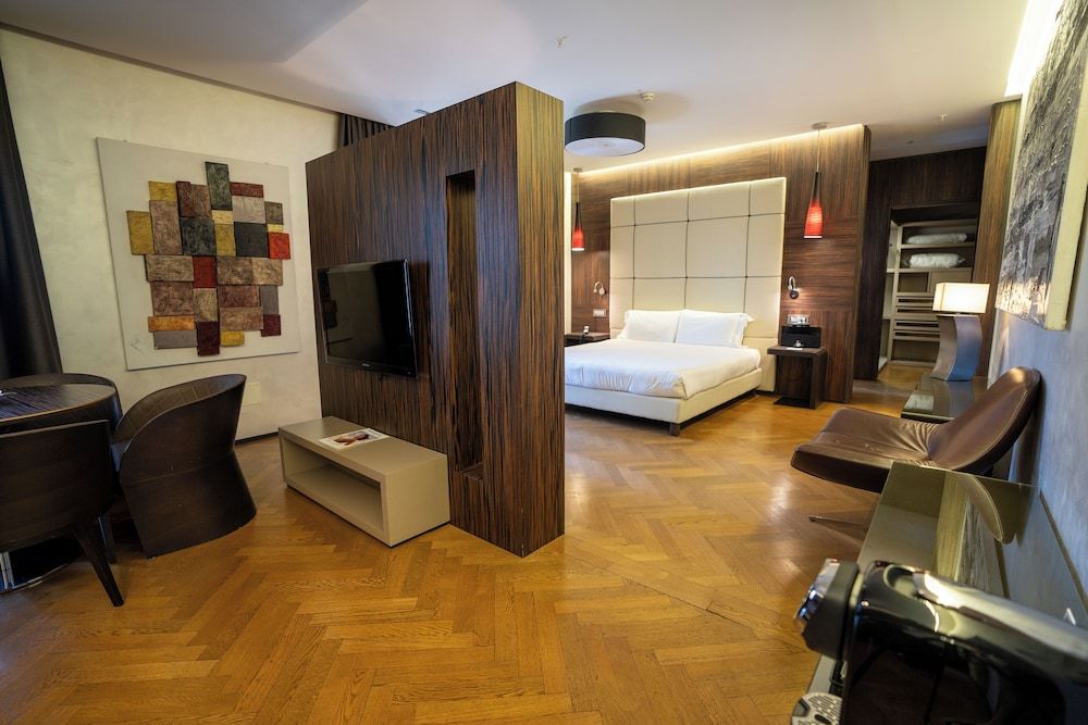 undefined Divina Luxury Hotel 3