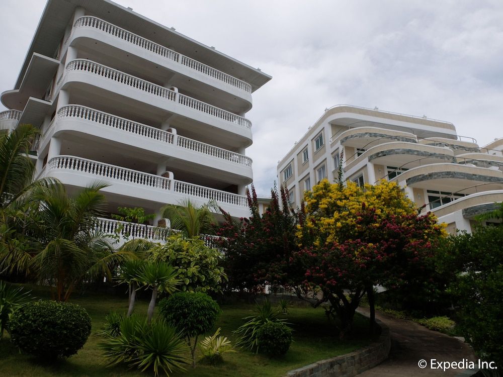 undefined Lingganay Boracay Hotel Resort 9