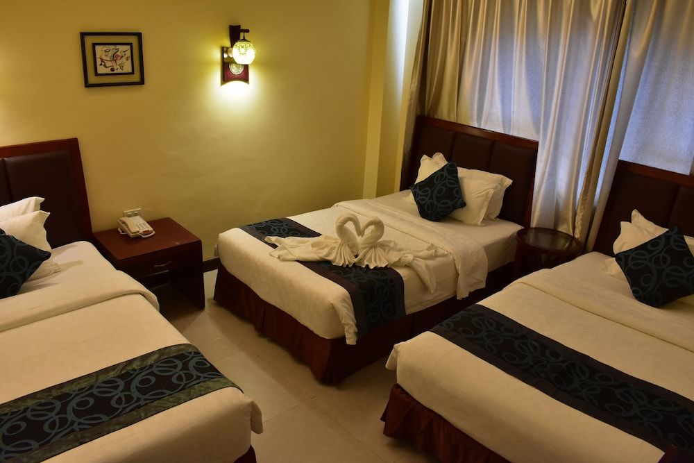 undefined Golden Phoenix Hotel Boracay 2