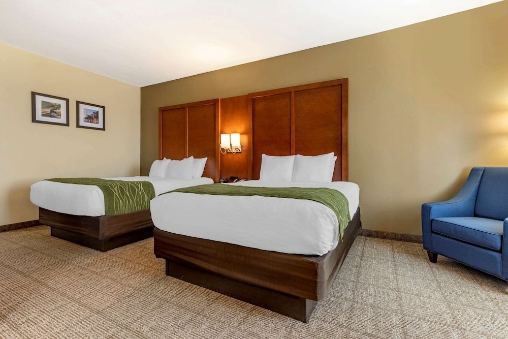Room, 2 Queen Beds, Accessible, Non Smoking (Efficiency)