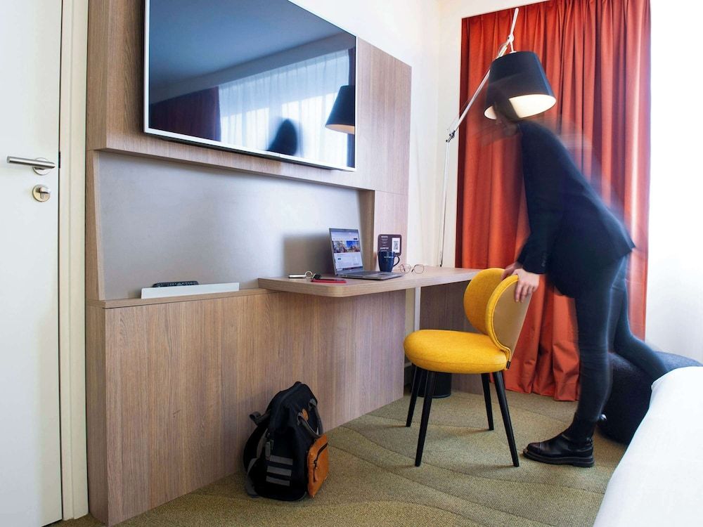 undefined Novotel Lyon Centre Confluence Bord de Saone 5