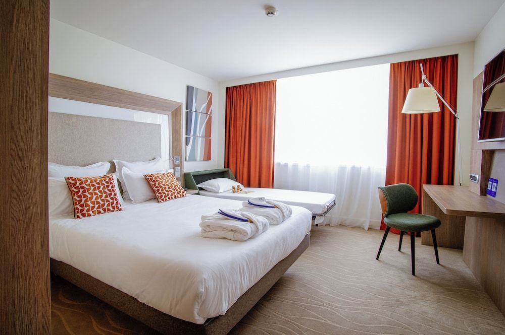 undefined Novotel Lyon Centre Confluence Bord de Saone 4