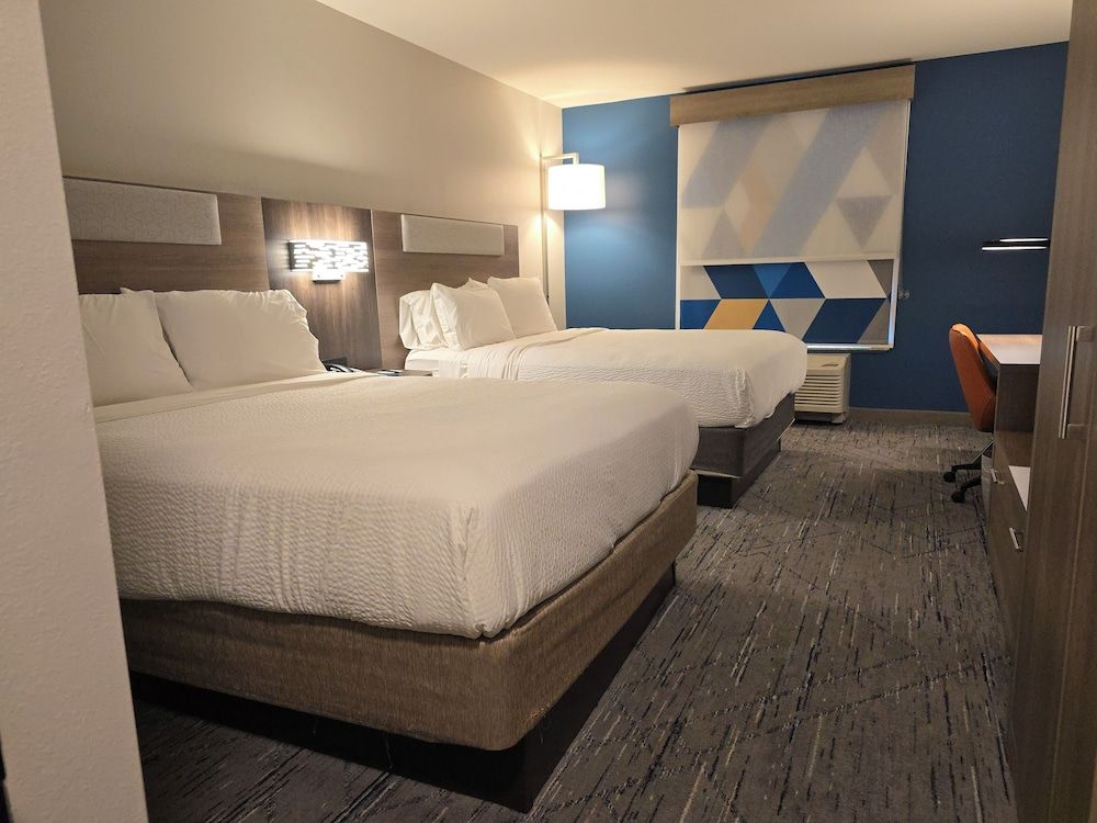 Standard Room, 2 Queen Beds