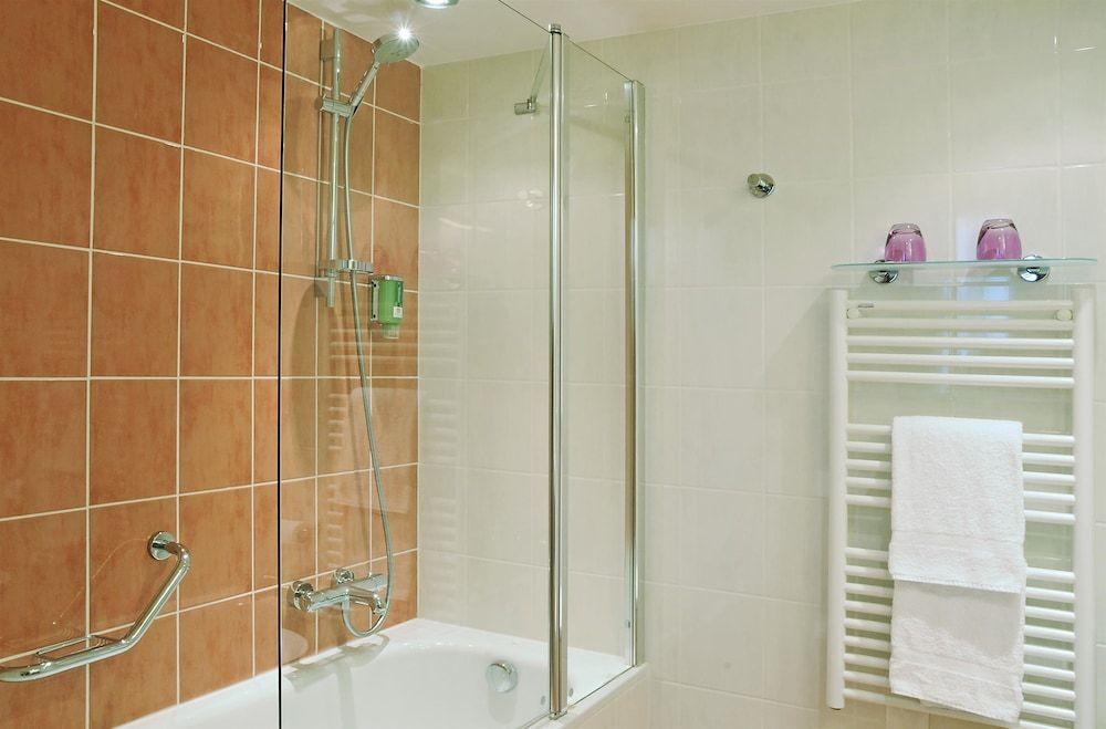 Best Western Hotel du Mucem Superior Room, 1 King Bed, Non Smoking 9