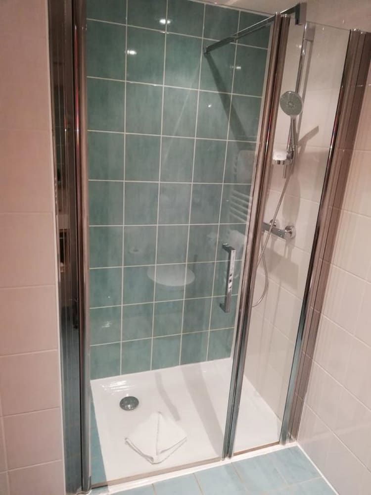 Best Western Hotel du Mucem Superior Room, 1 King Bed, Non Smoking 11