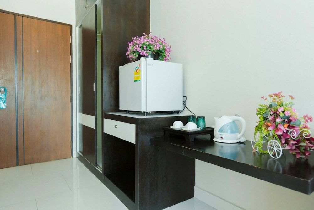 Neo Hotel Pattaya Studio Double Room 6