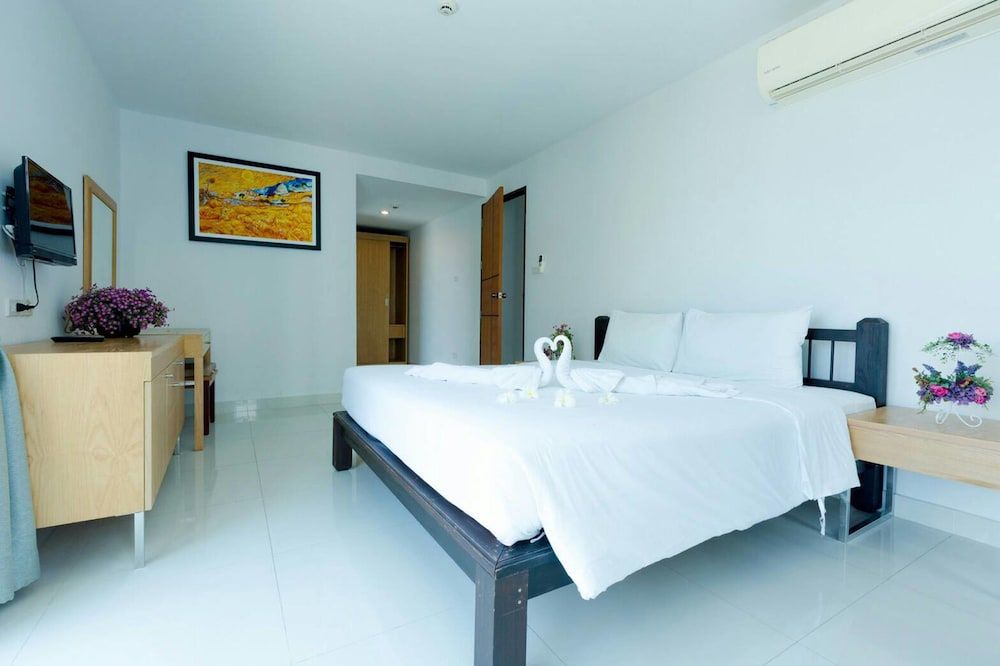 Neo Hotel Pattaya Studio Double Room 3