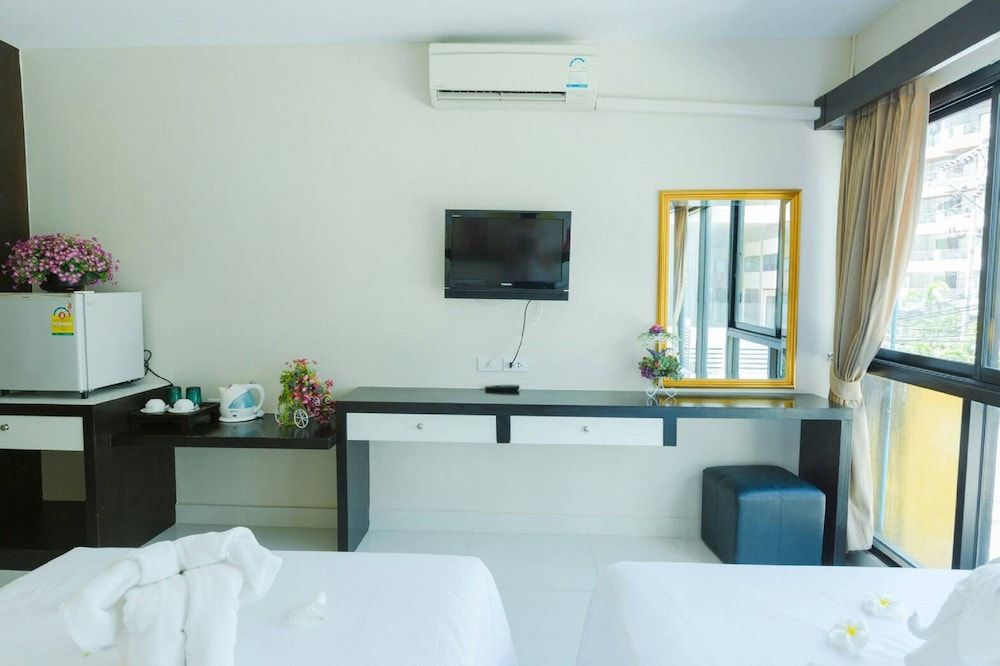 Neo Hotel Pattaya Studio Double Room 7