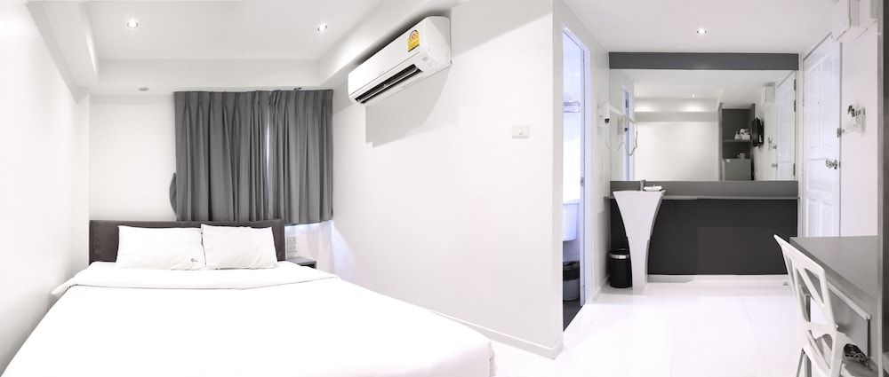 undefined My Hotel Pratunam 10