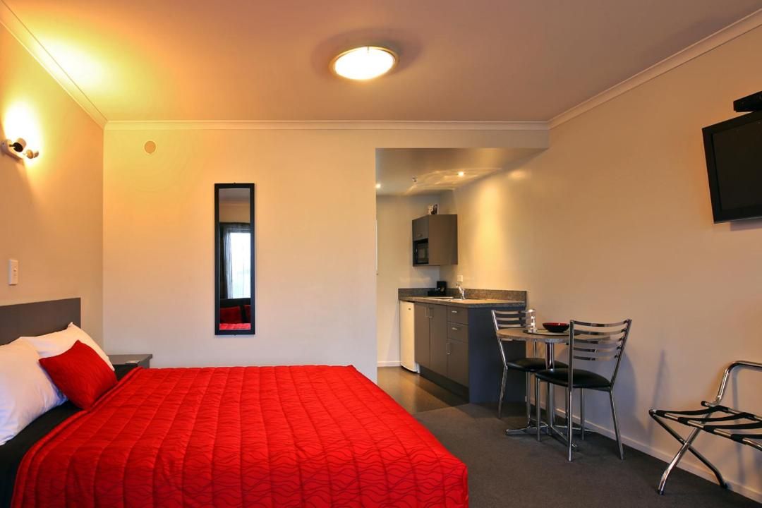 Oamaru Motor Lodge Studio with Spa Bath