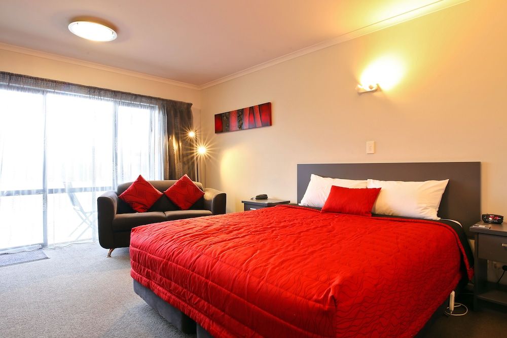 Oamaru Motor Lodge Studio Suite, 1 King Bed